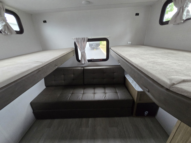 Salem Cruise Lite Travel Trailer----NEW ARRIVAL